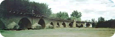 Puente Villarente de Villaturiel